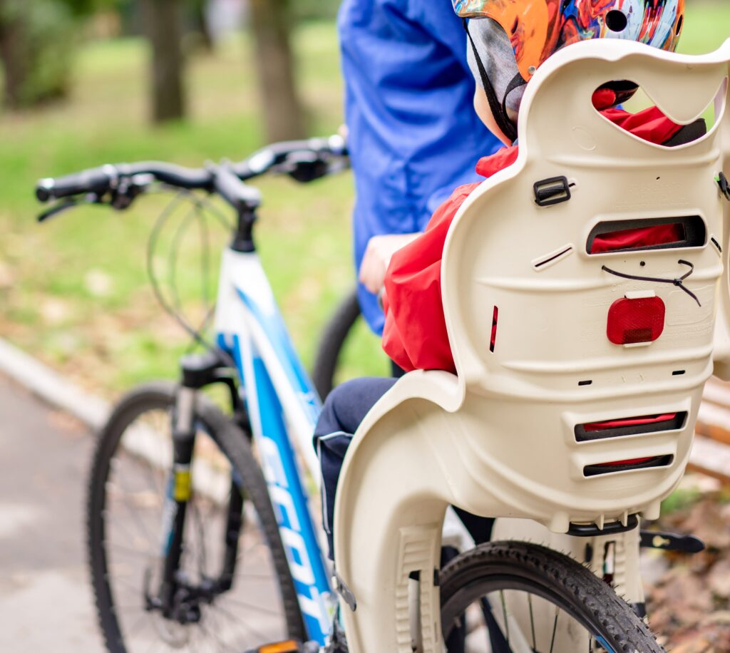 voet tussen de spaken kind fietsongeval