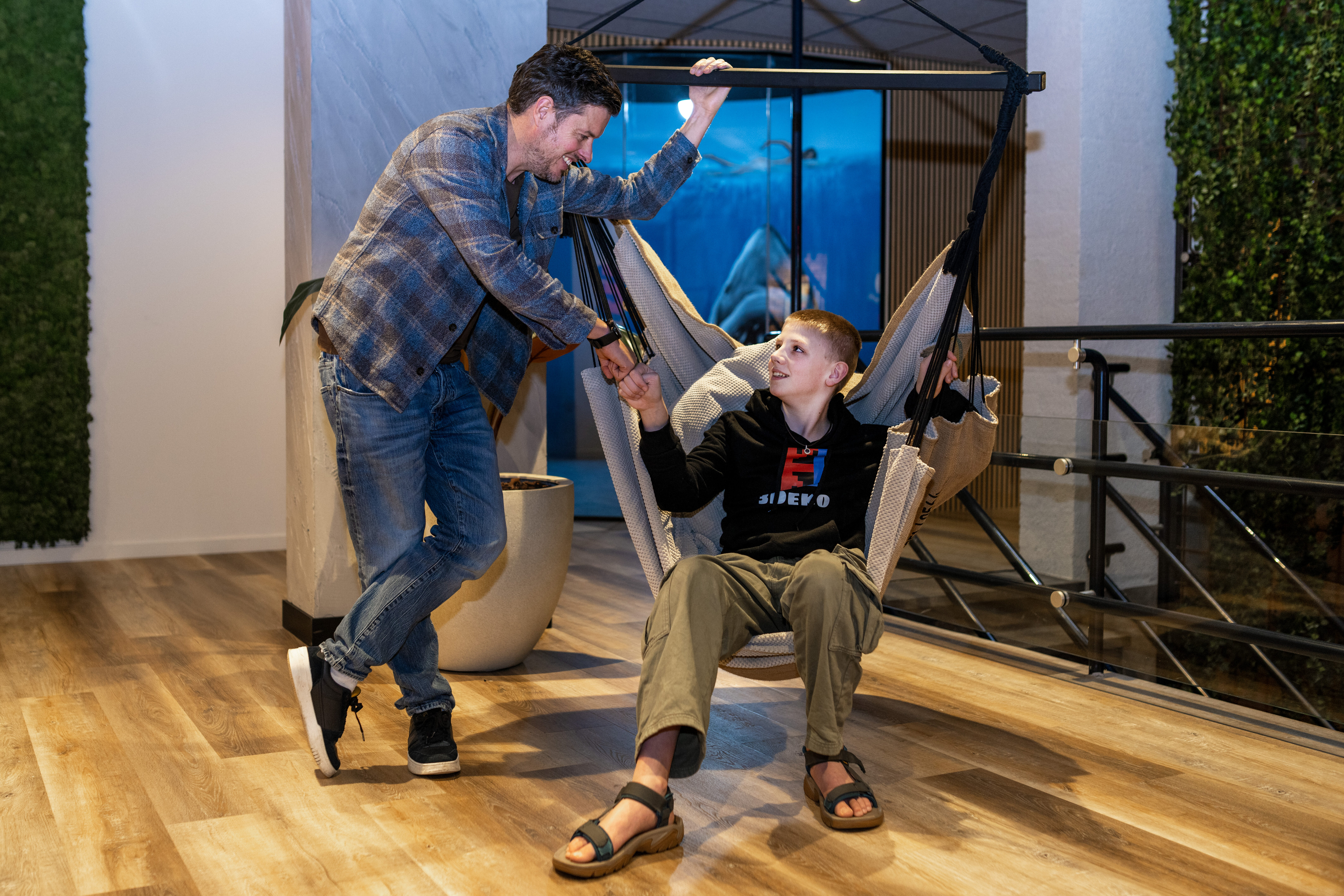 Filemon Wesselink en Niels bij Digibende